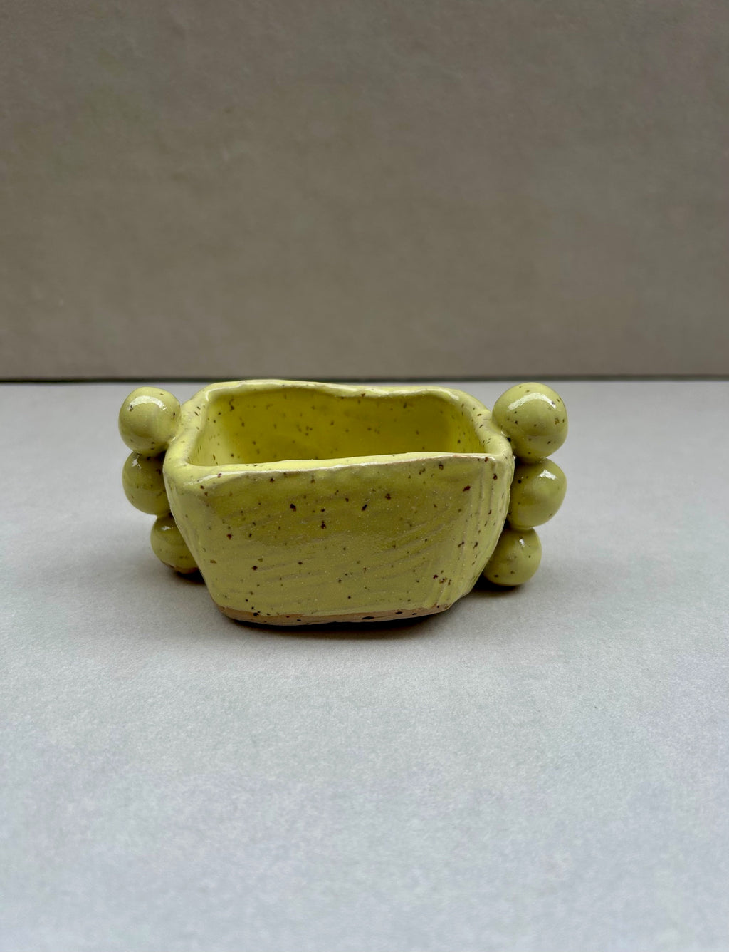 Chartreuse Bobble Pot