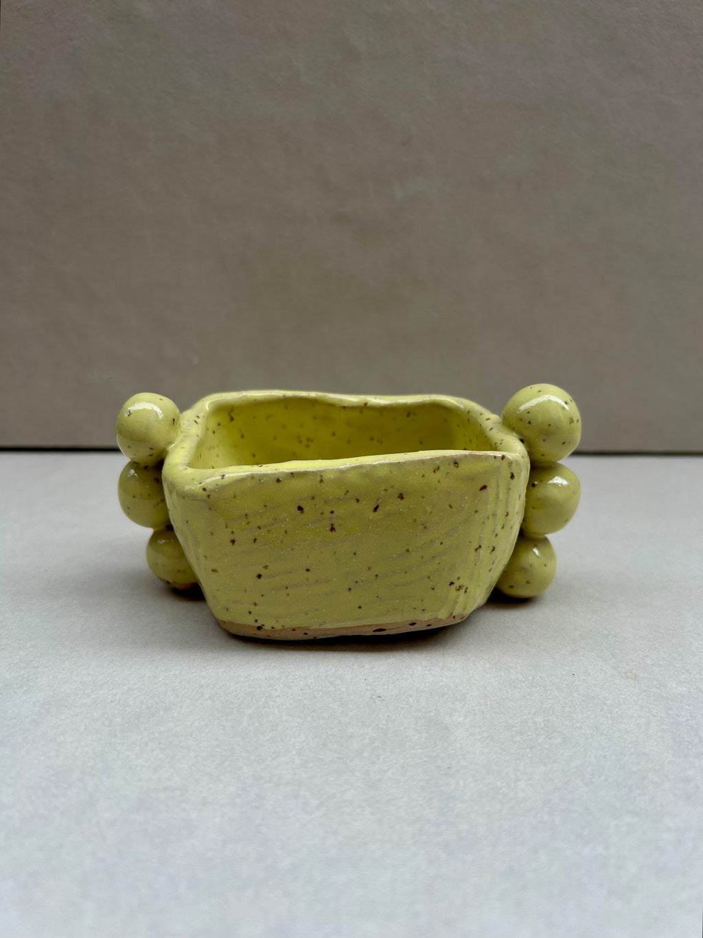 Chartreuse Bobble Pot